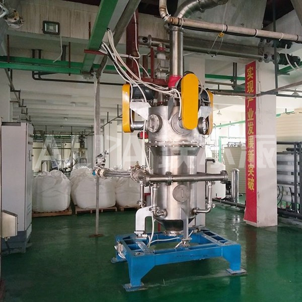 <a href=http://m.shxnyz.cn/chanpin/27.html target=_blank class=infotextkey>氣流粉碎機(jī)</a>現(xiàn)場(chǎng)圖